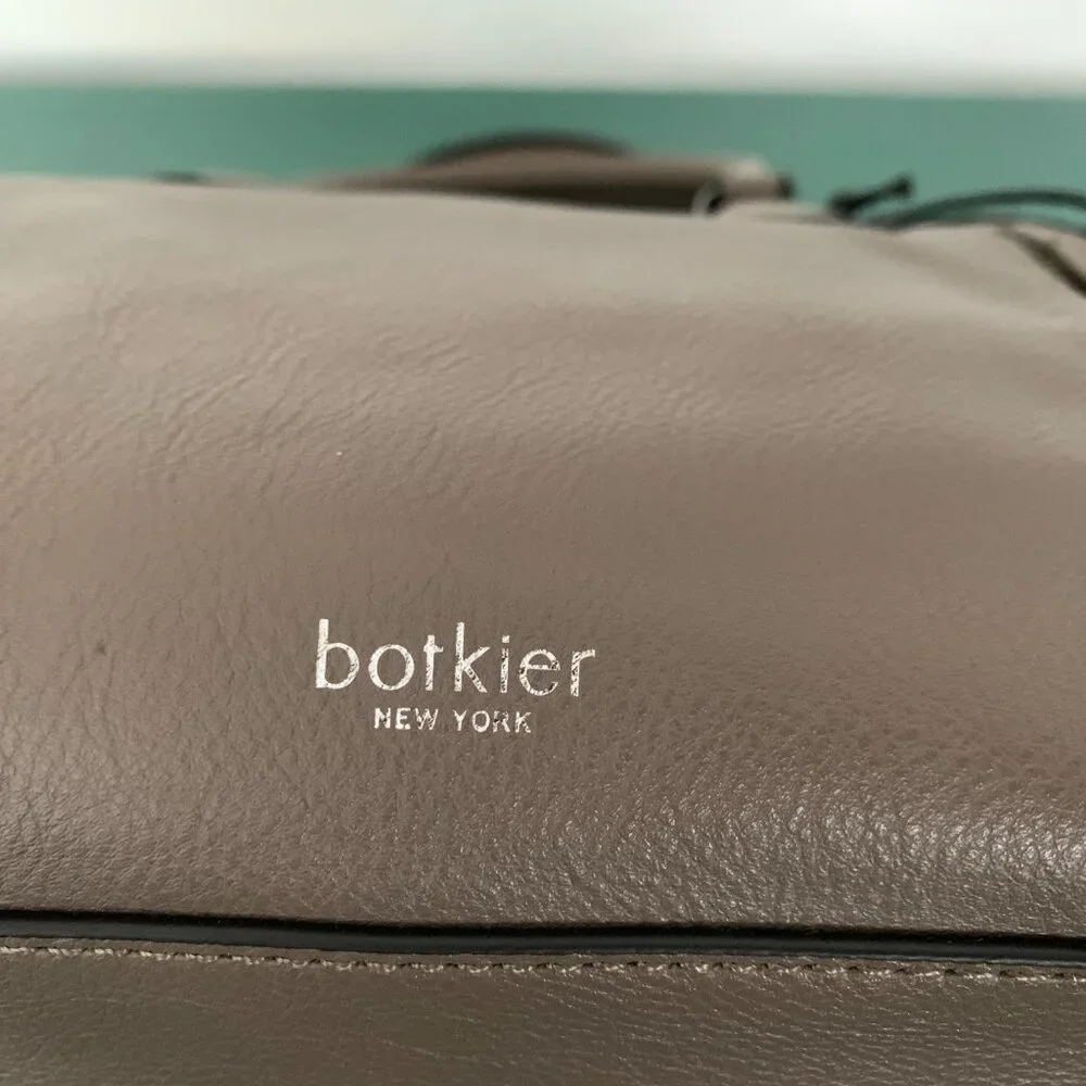 NWT Botkier Leather Top Handle Moto Satchel Winter Grey Quilted Panels MSRP $248 - Picture 6 of 15